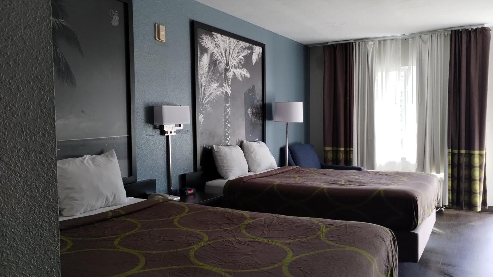 Super 8 Motel By Wyndham Near Fort Lauderdale Arpt Dania Beach Bagian luar foto