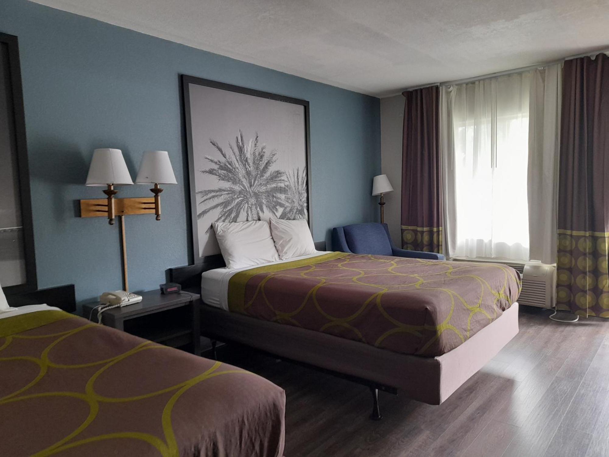 Super 8 Motel By Wyndham Near Fort Lauderdale Arpt Dania Beach Bagian luar foto